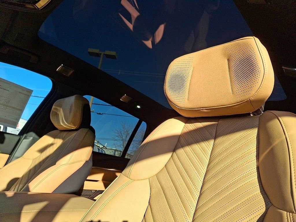 2025 Cadillac Escalade IQ Luxury 2 - Photo 17