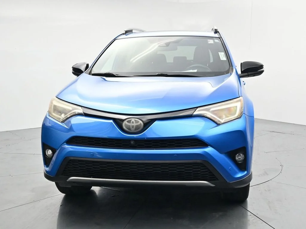 Used 2017 Blue Toyota SE image 2
