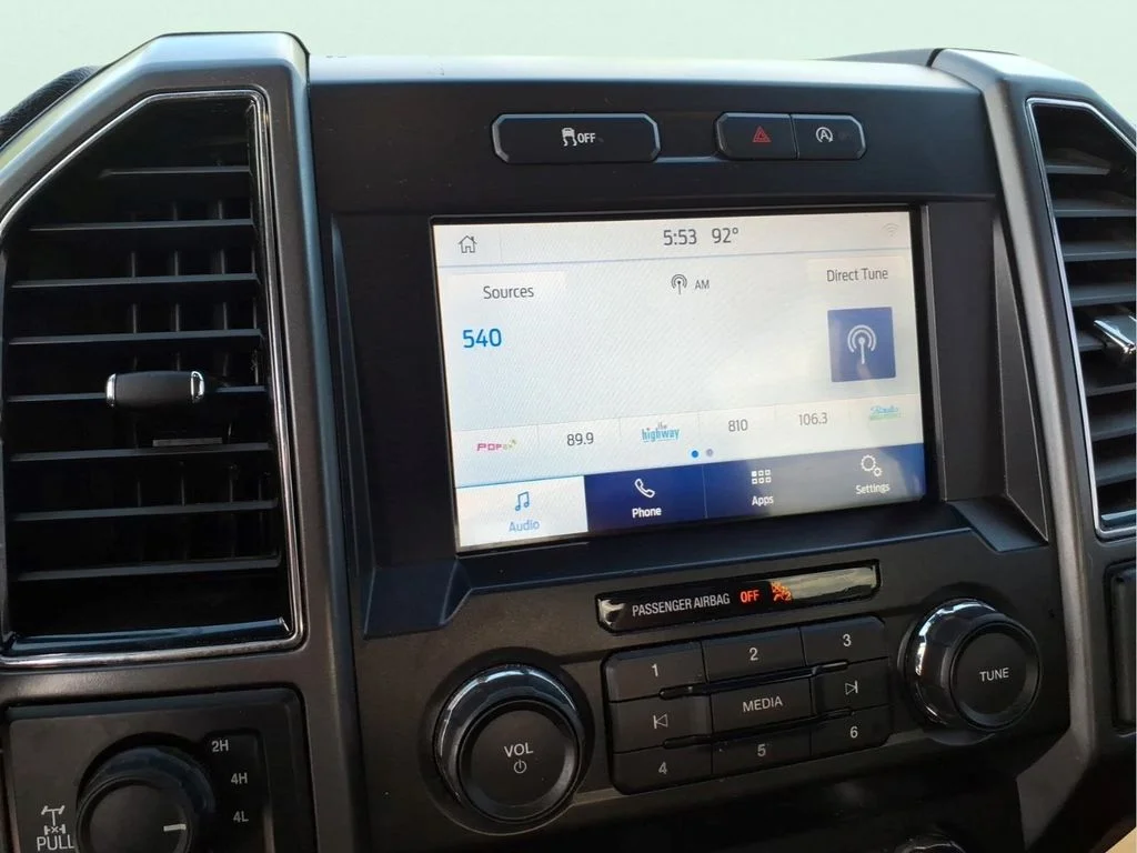 Used 2019 Blue Ford XLT image 22