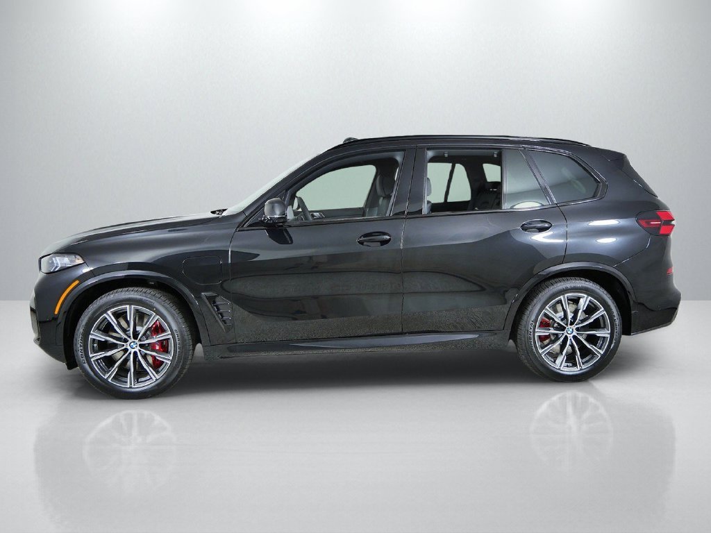 New 2026 Black Sapphire Metallic BMW xDrive50e image 15