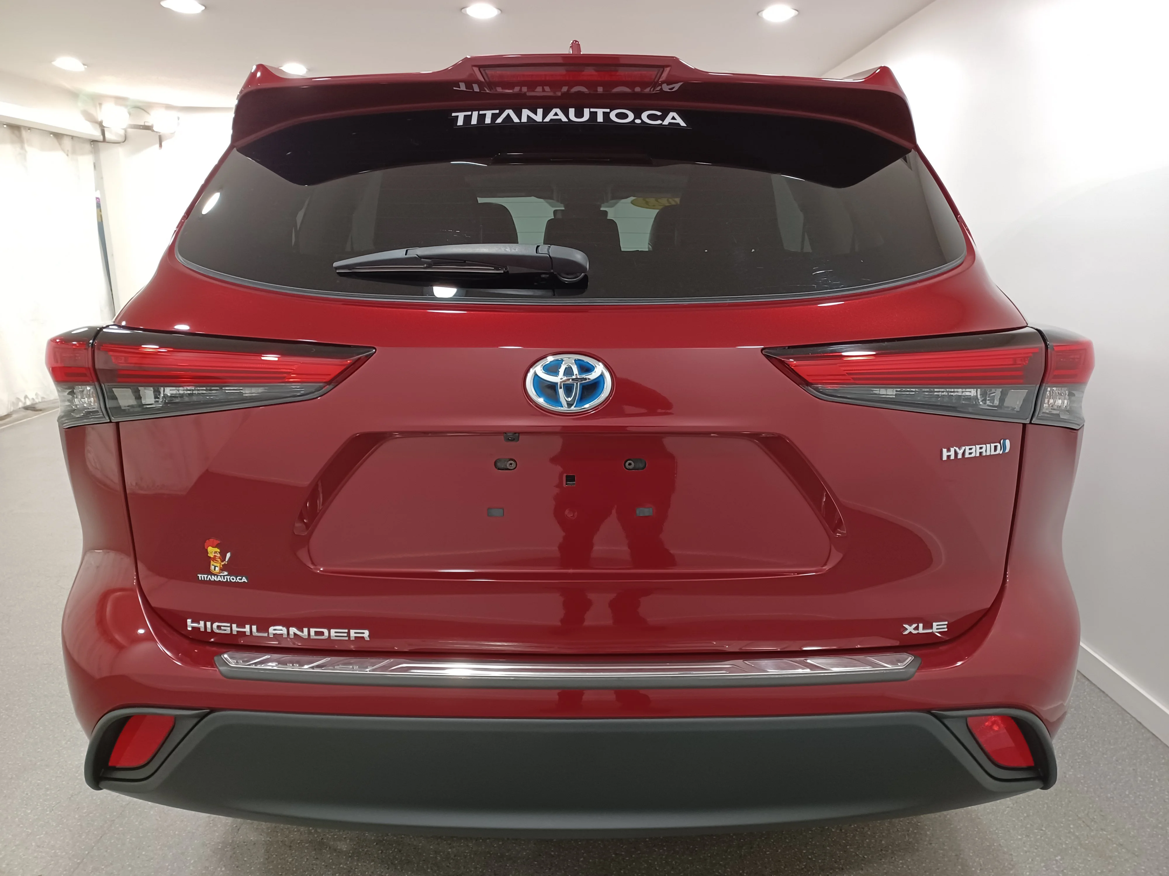 Certified Used 2023 Ruby Flare Pearl Toyota XLE AWD*8 Pass | Adaptive Cruise | Htd Leather | Htd Wheel | Lane Keep Assist | Blind Spot Detection image 27