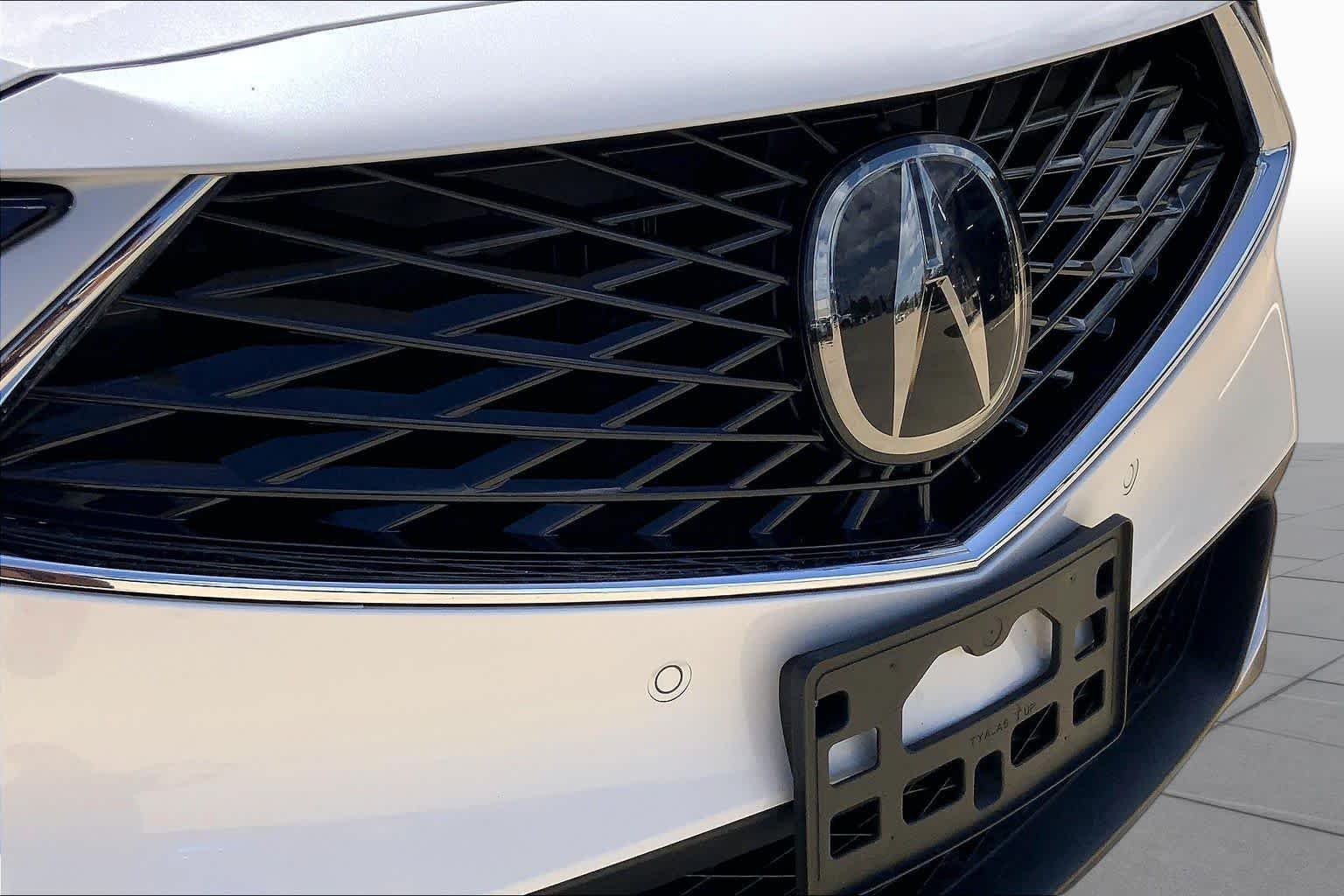 Used 2026 Platinum White Pearl Acura w/Technology Package image 30