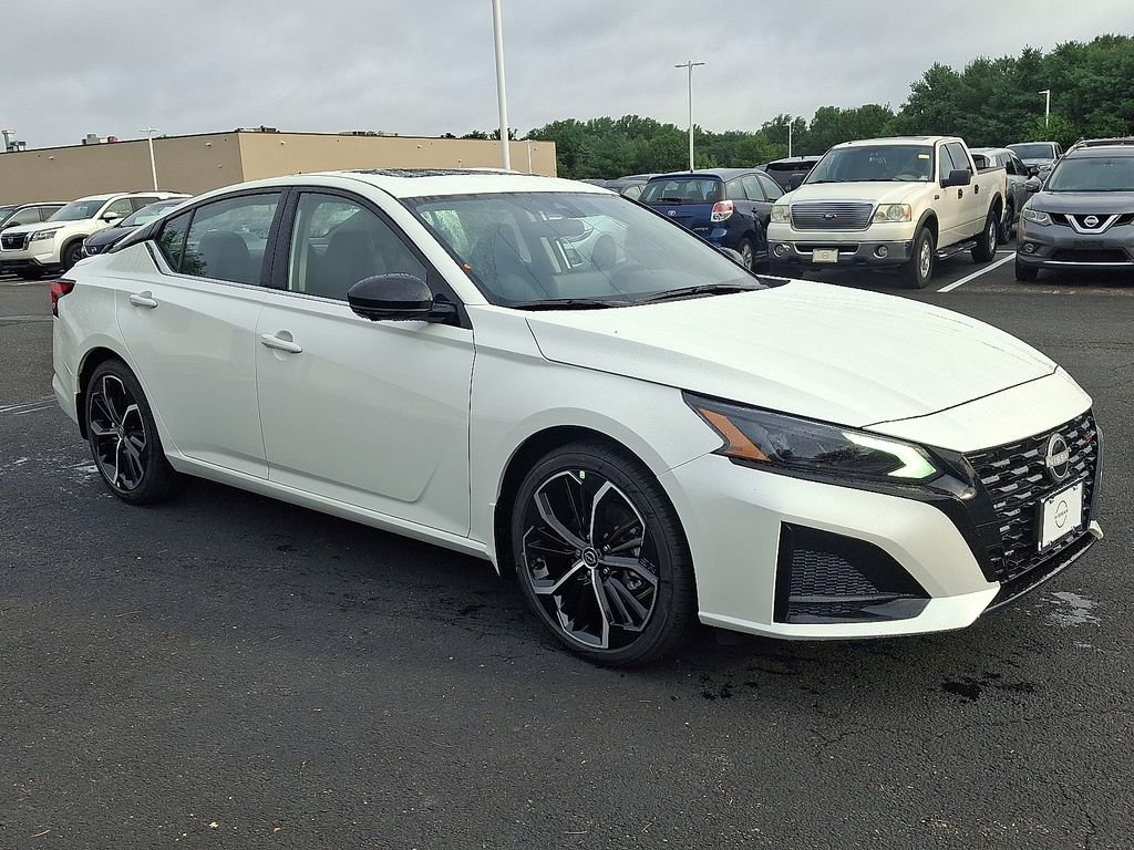 New 2026 Pearl White TriCoat Nissan 2.5 SR image 2