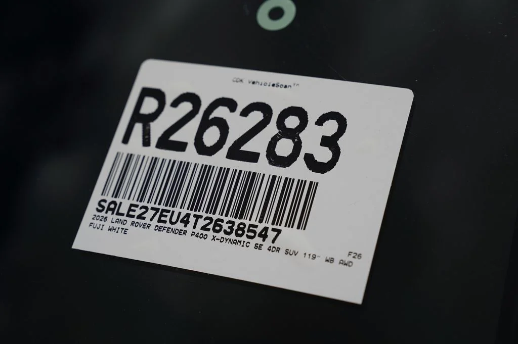 New 2026 Fuji White Land Rover X-Dynamic SE image 35