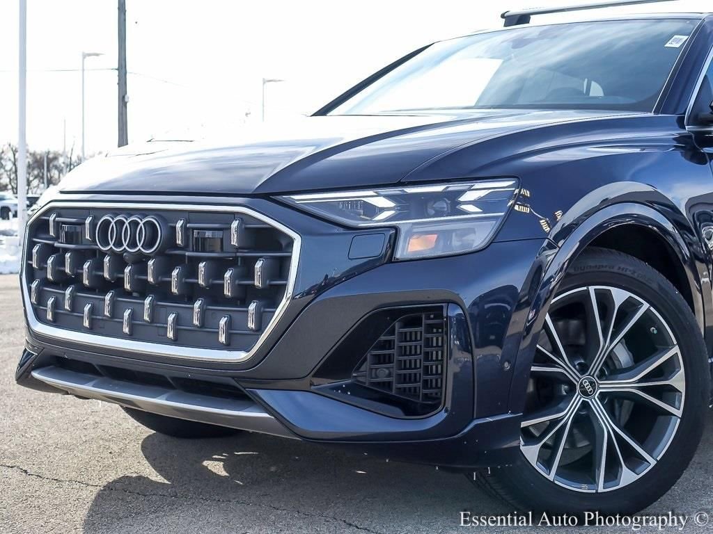 2024 AUDI Q8 - Image 2