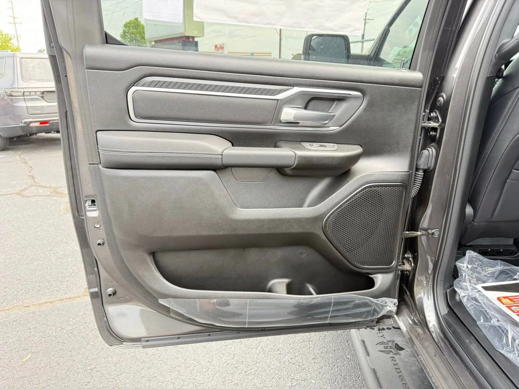 2025 RAM 1500 Big Horn/Lone Star - Photo 19