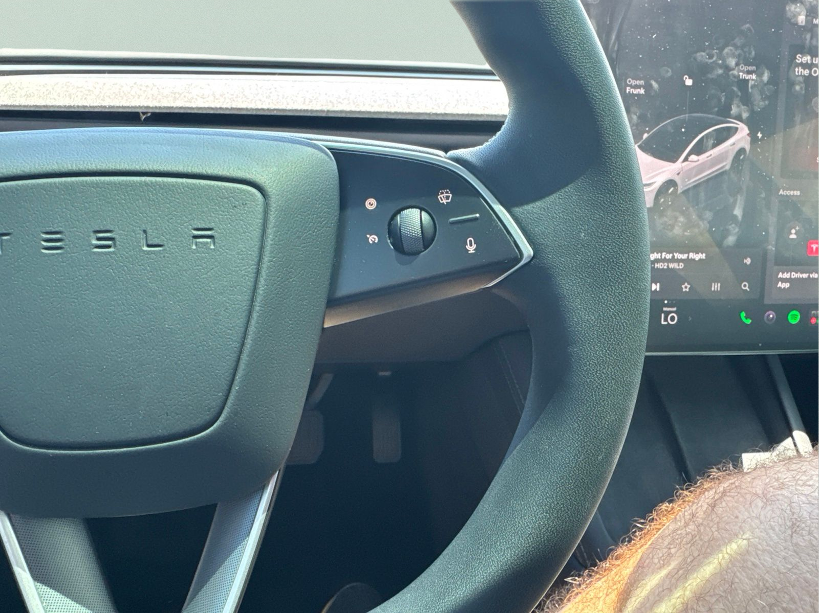 Used 2025  Tesla Long Range image 12