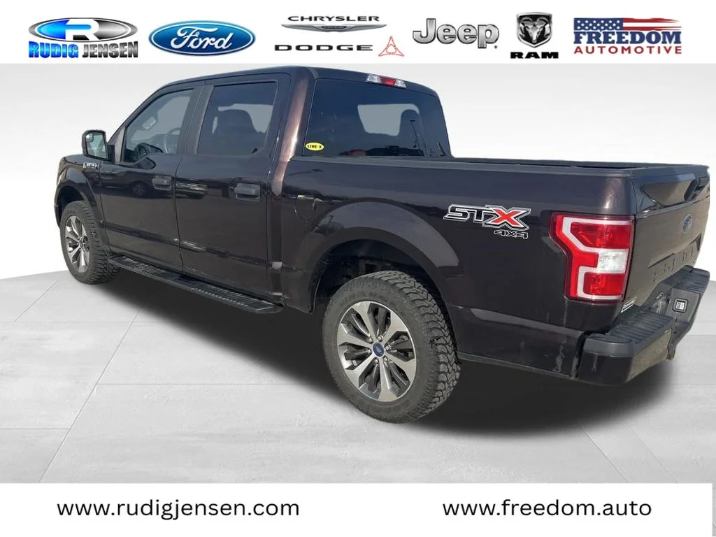 Used 2019 Red Ford XL image 4