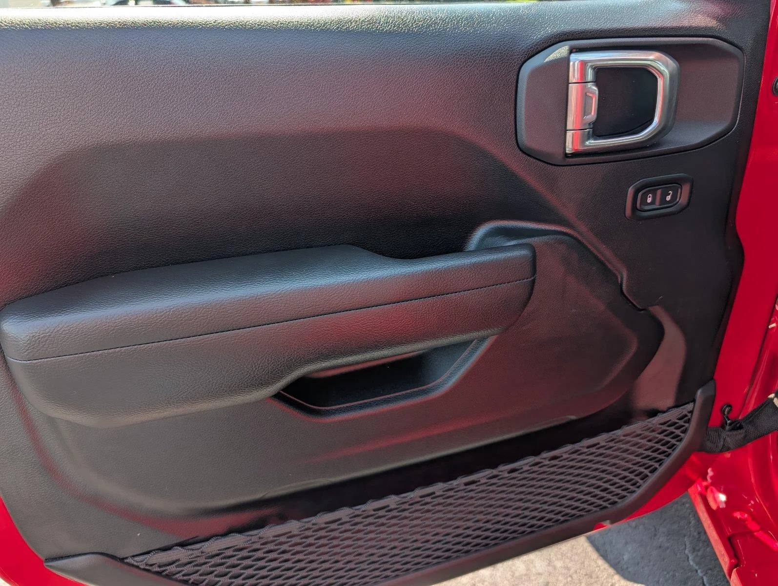 Used 2026 Firecracker Red Clearcoat Jeep Sport image 14