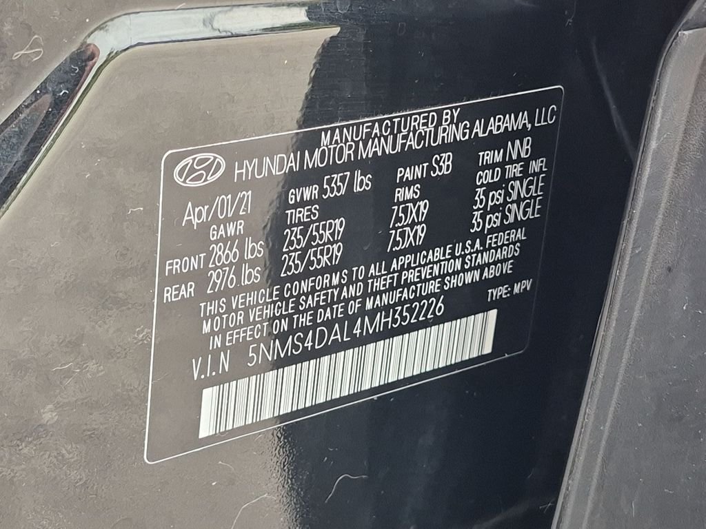 Used 2021 Black Hyundai Limited image 33