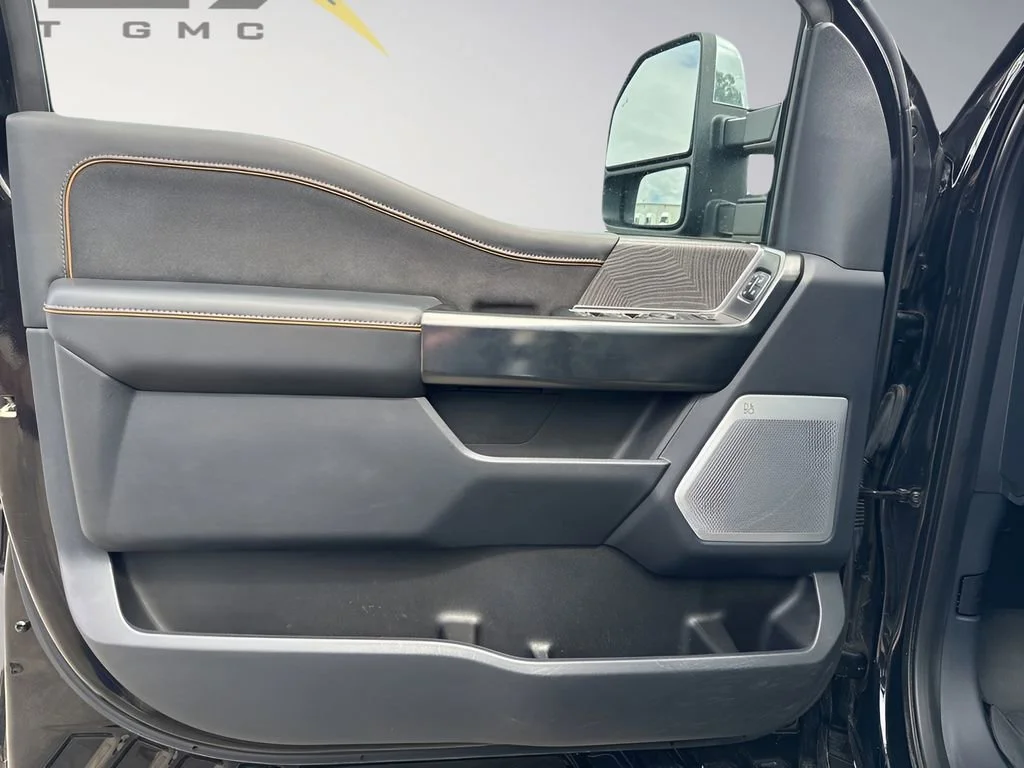Used 2023 Black Ford XL image 18