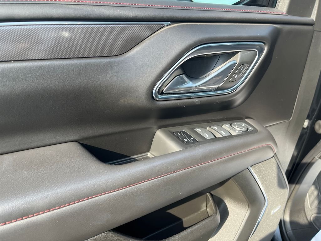 Used 2022 Black Chevrolet RST image 10