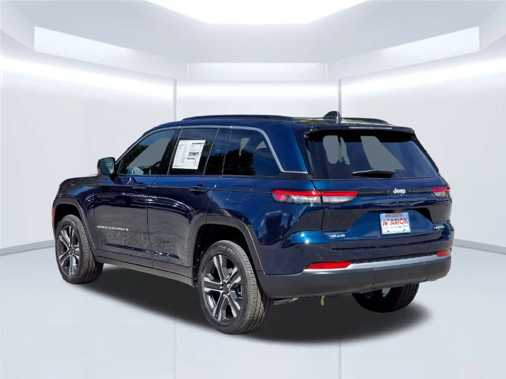 New 2027 Blue Jeep Limited image 17
