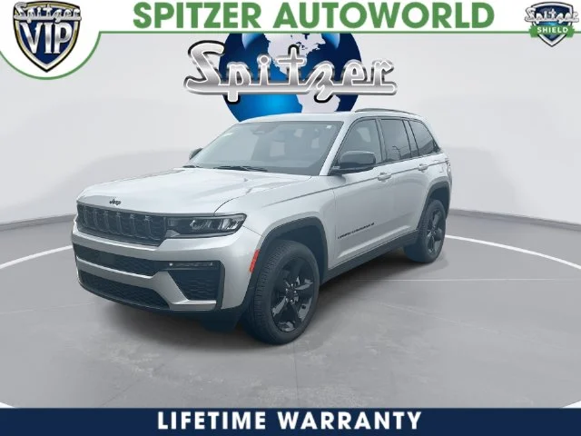 New 2026 Silver Zynith Exterior Paint Jeep Limited image 6