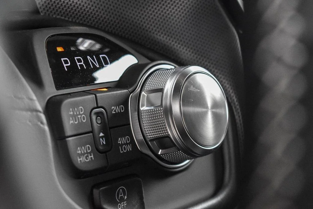 2025 RAM 1500 Limited - Photo 22