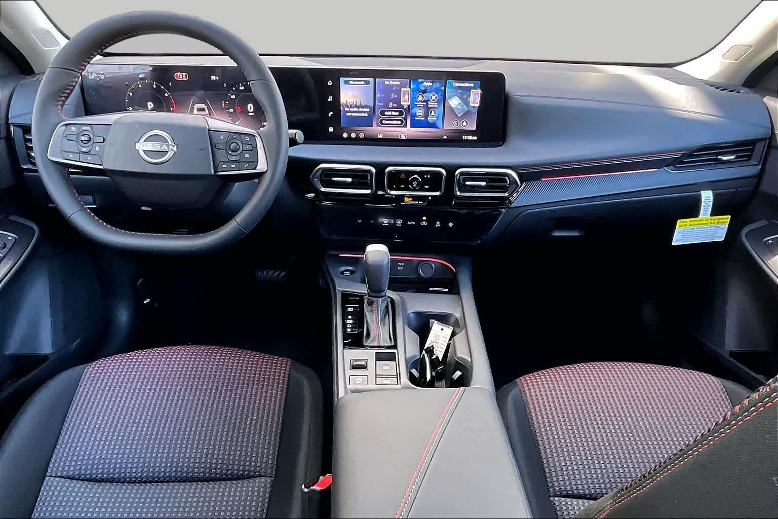 New 2026 Atlantic Gray Metallic / Super Black Two-tone Nissan SR image 5