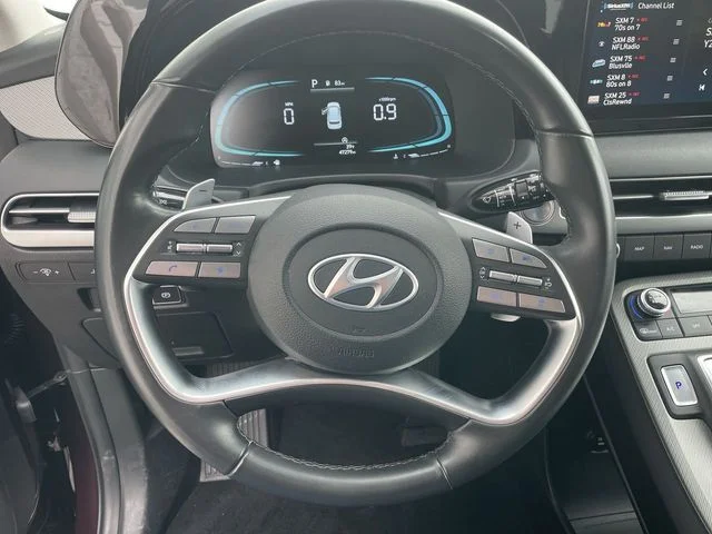 Used 2025 Red Hyundai SEL image 14