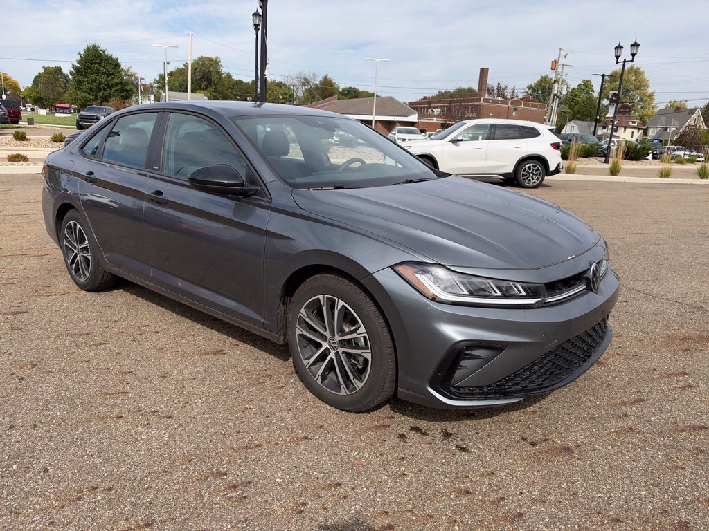 Used 2026 Gray Volkswagen 1.5T Sport image 3