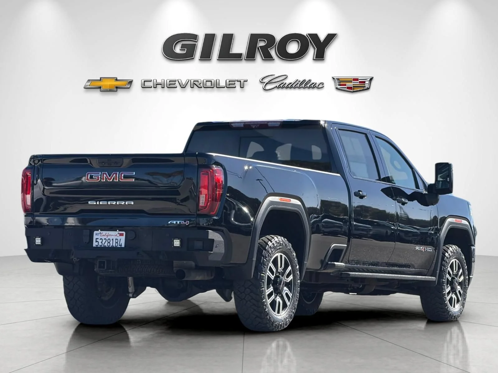 Used 2022 ONYX BLACK GMC AT4 image 3