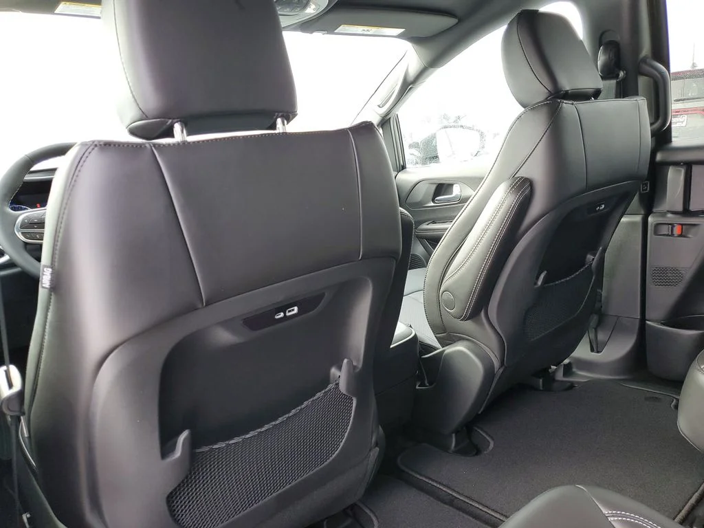 2026 Chrysler Pacifica Select - Photo 31