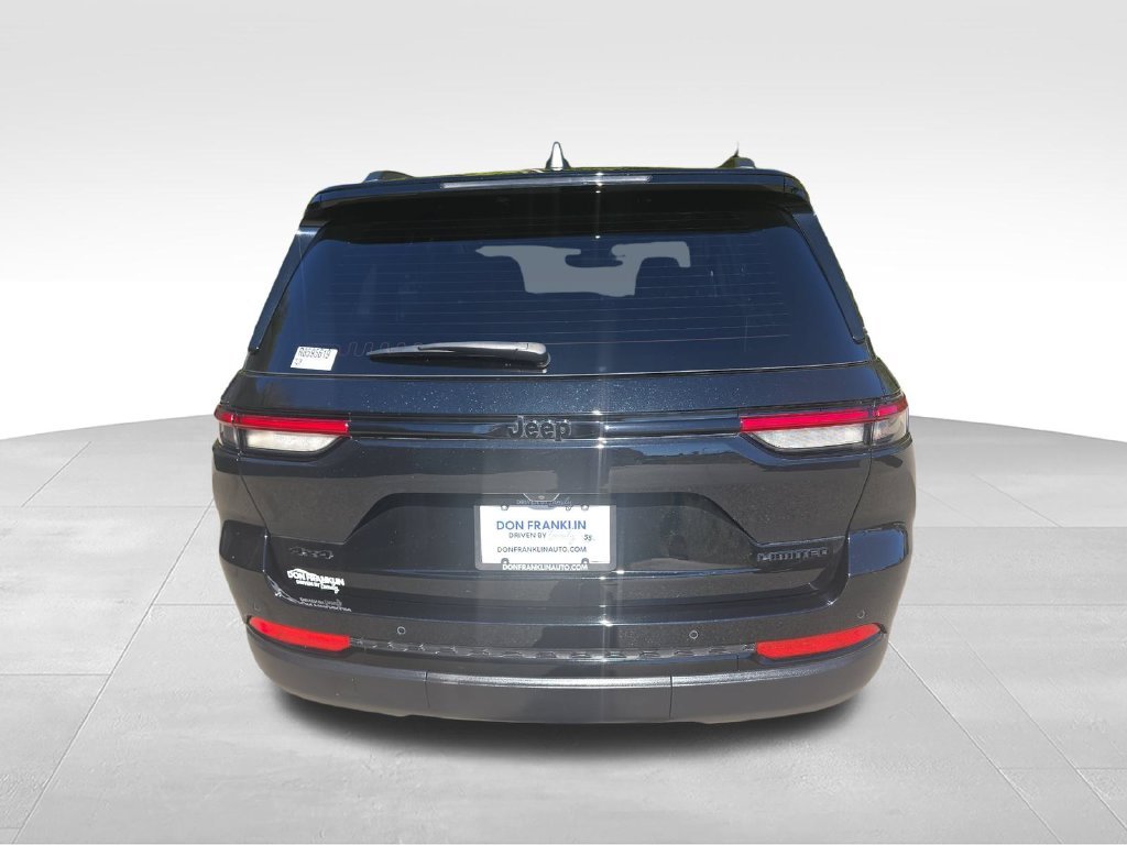Used 2024 Black Jeep Limited image 5