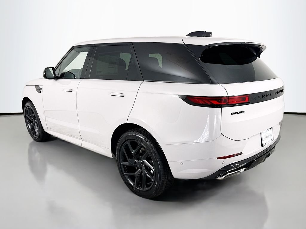 New 2026 Borasco Grey Land Rover Dynamic SE image 3