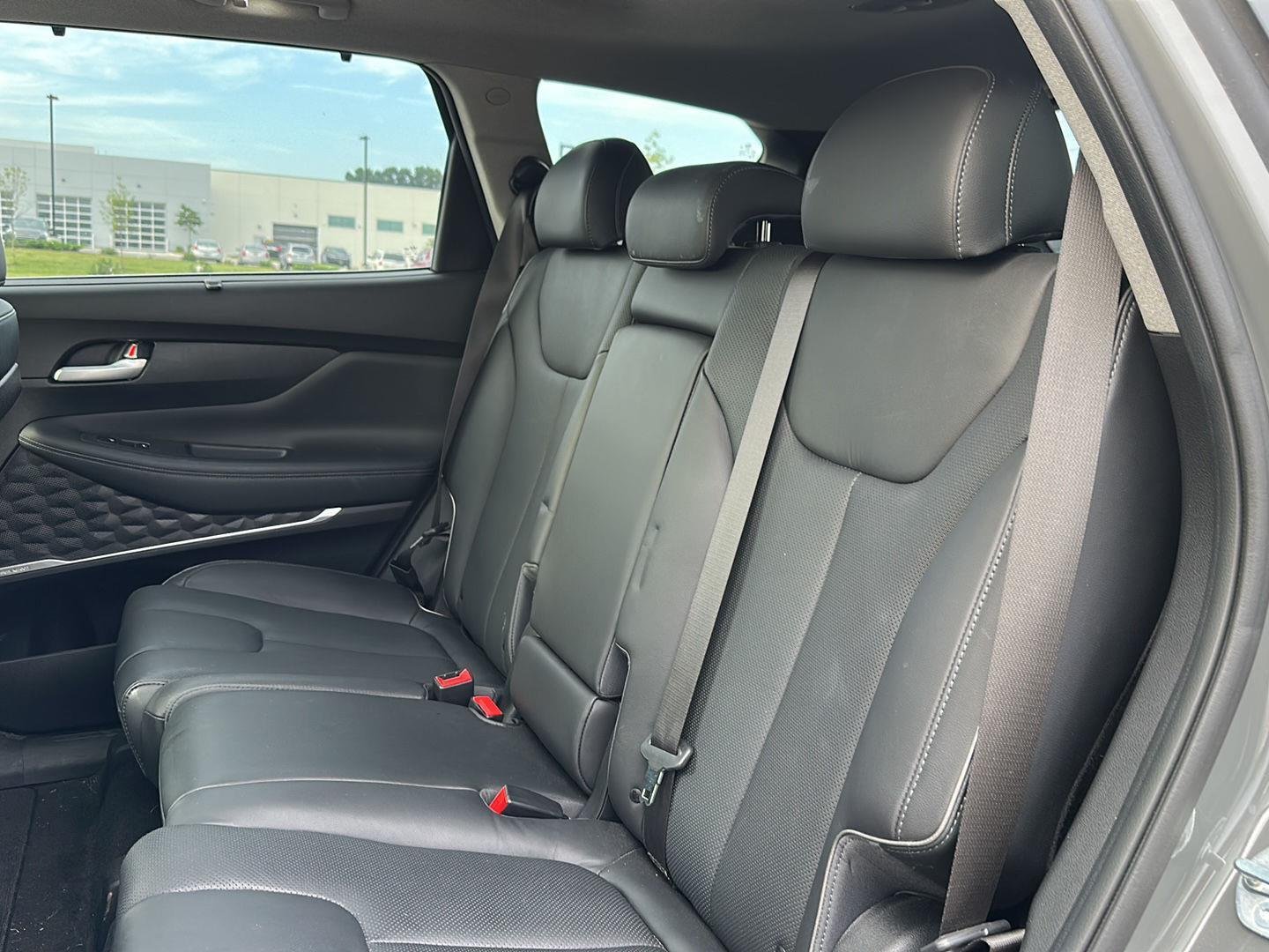 Certified Used 2023 Hampton Gray Hyundai Limited image 7