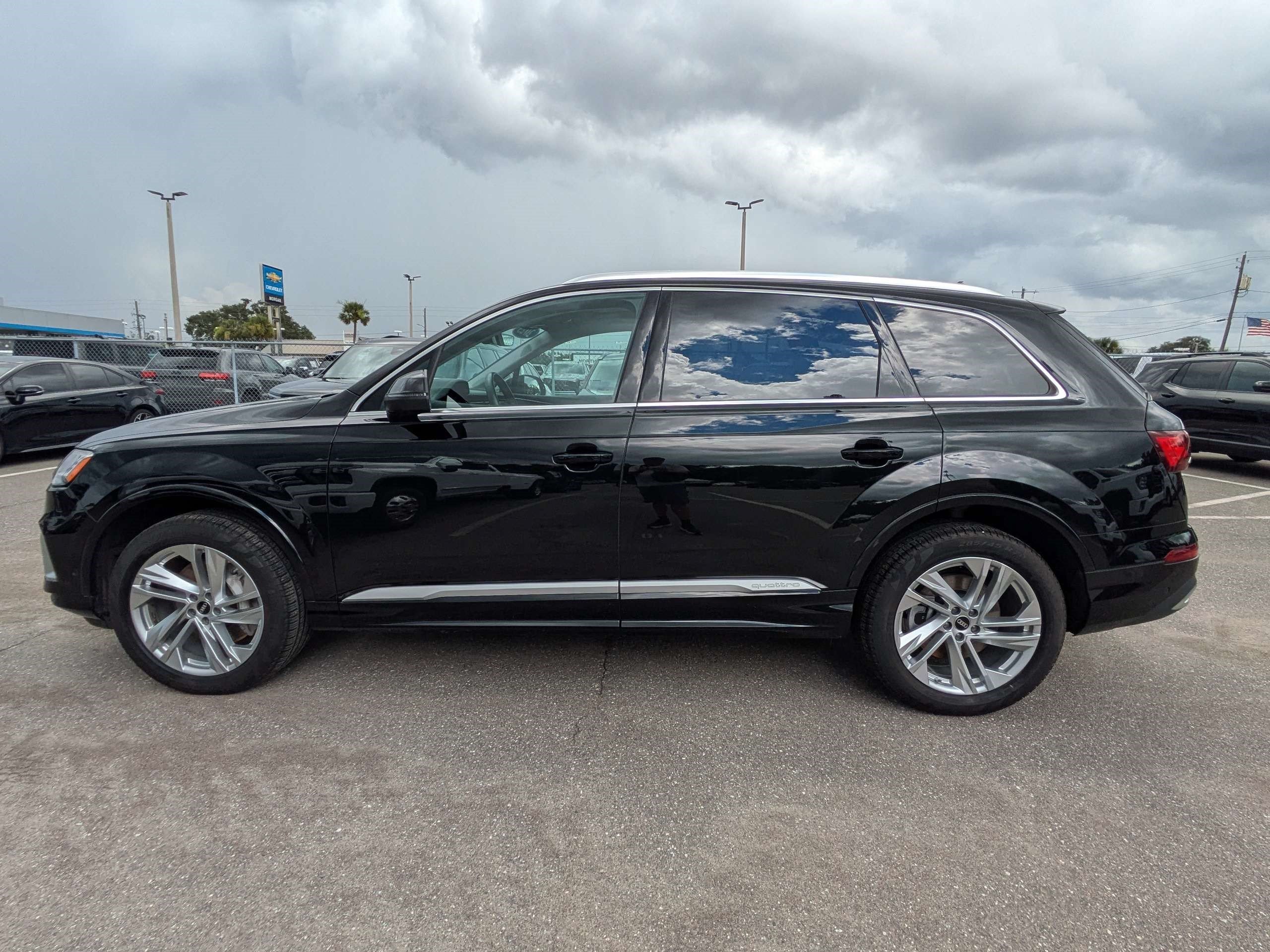Used 2023  Audi Premium Plus image 6