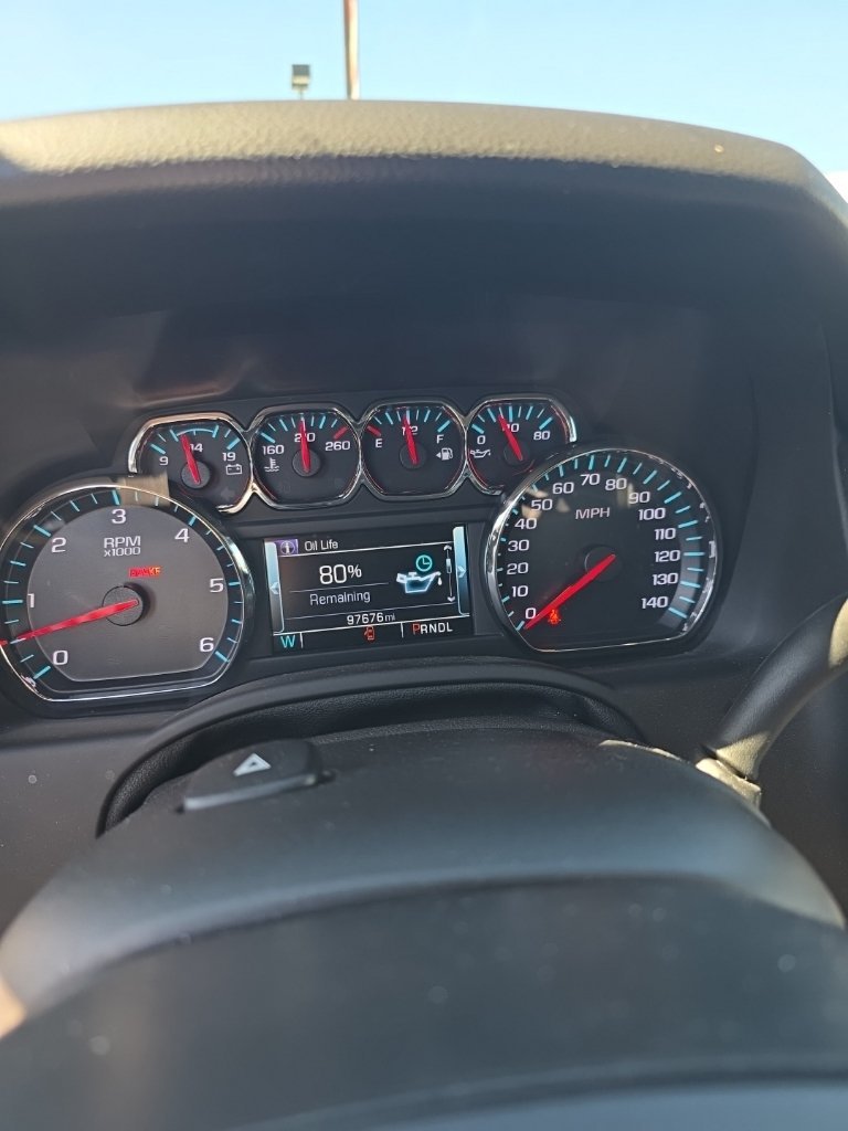 Used 2018 White Chevrolet LT image 9