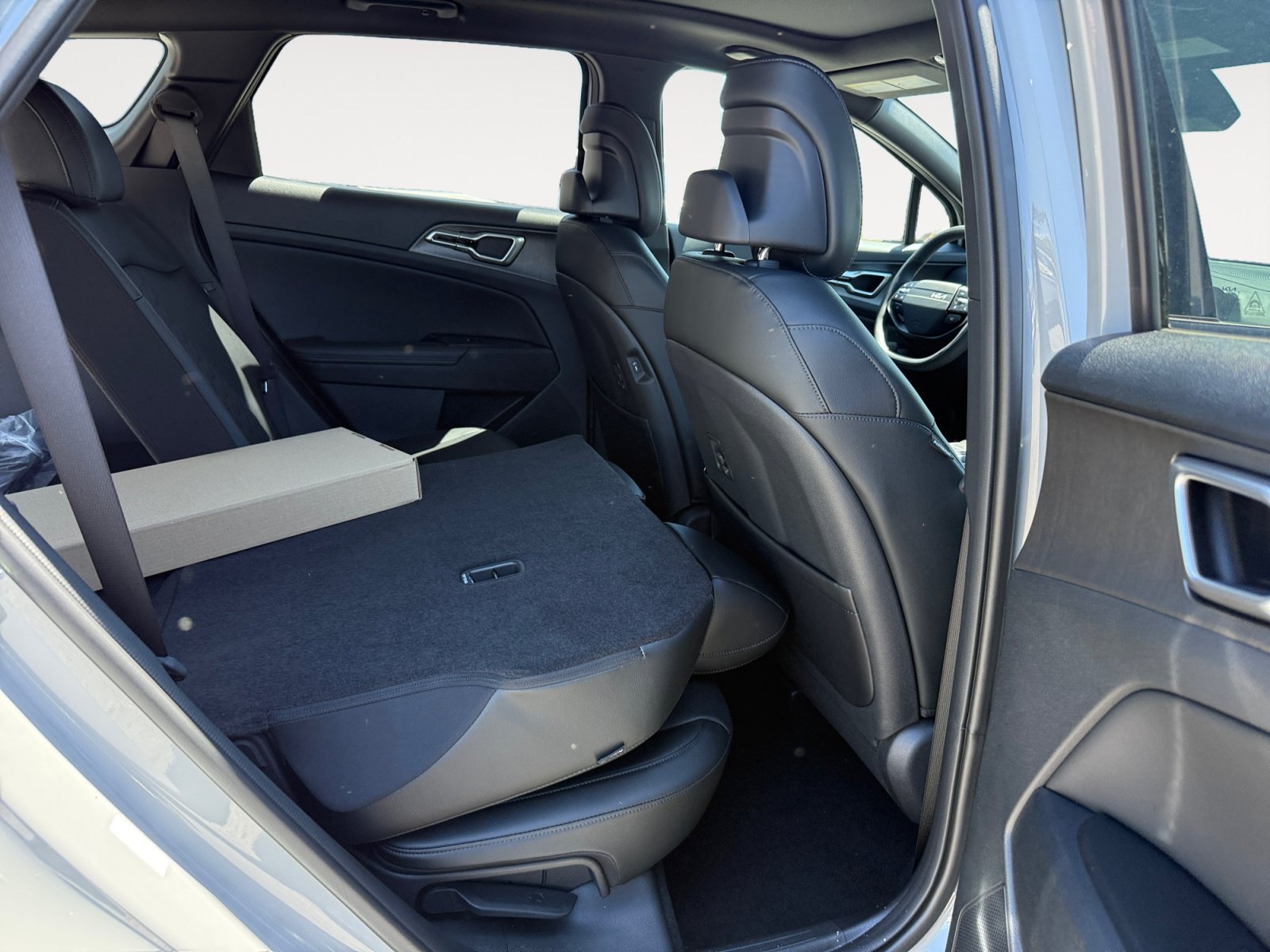 New 2026 Wolf Gray Kia X-Line image 18