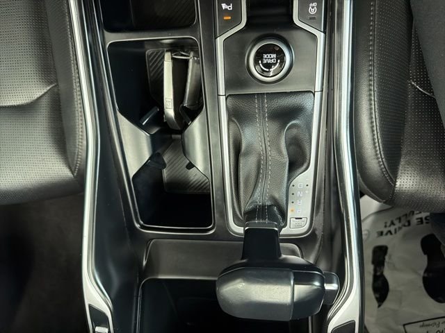 Used 2024 Gray Kia S image 27
