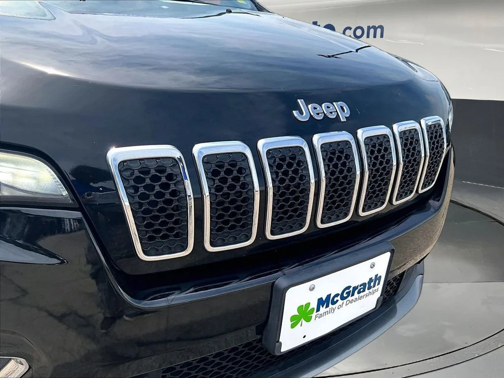 Certified Used 2020 Black Jeep Limited image 35