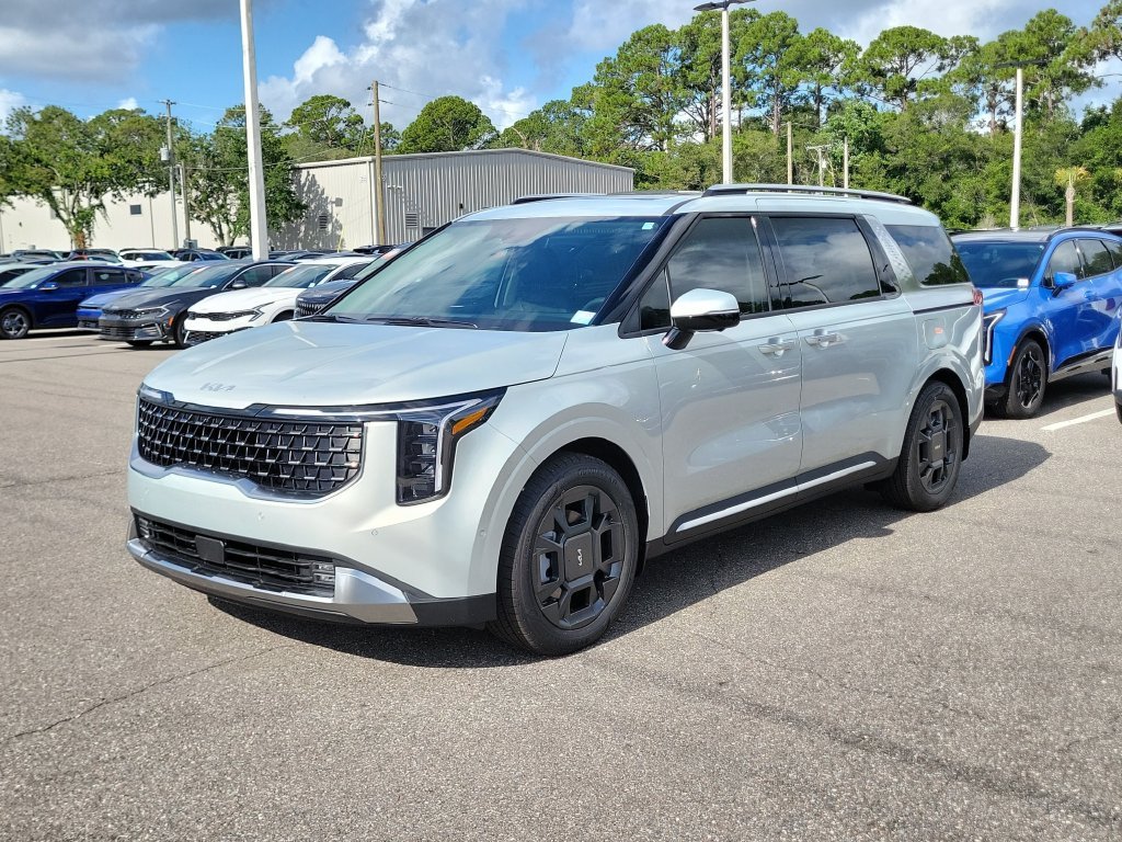 New 2026 Ivory Silver Kia SX image 3