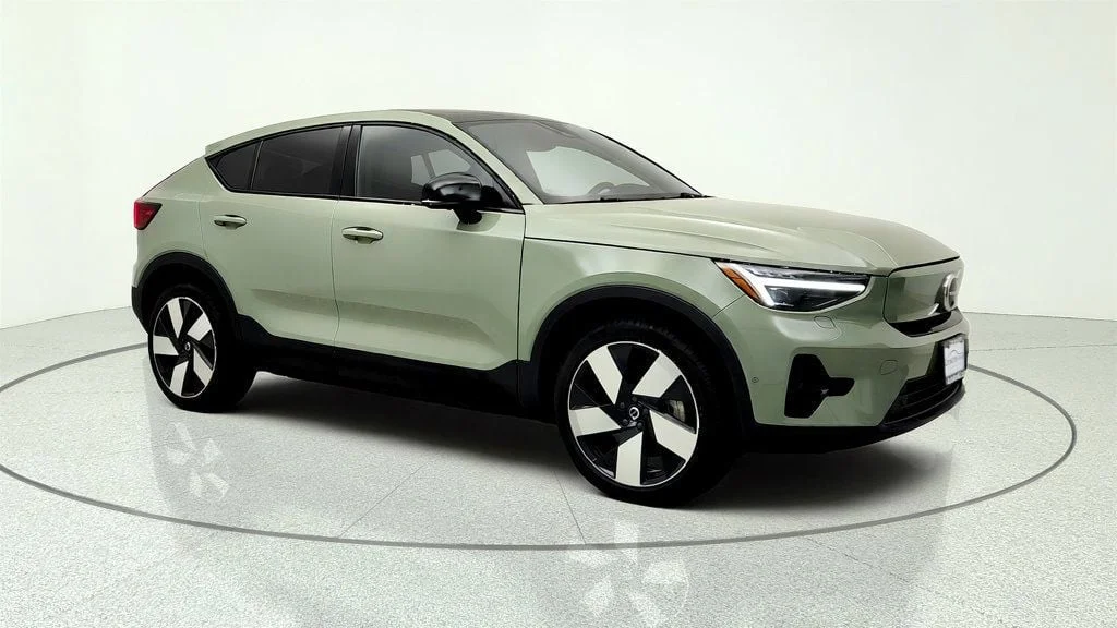 Used 2023 Sage Green Metallic Volvo Twin eAWD Ultimate with Pixel LED Headlights image 3
