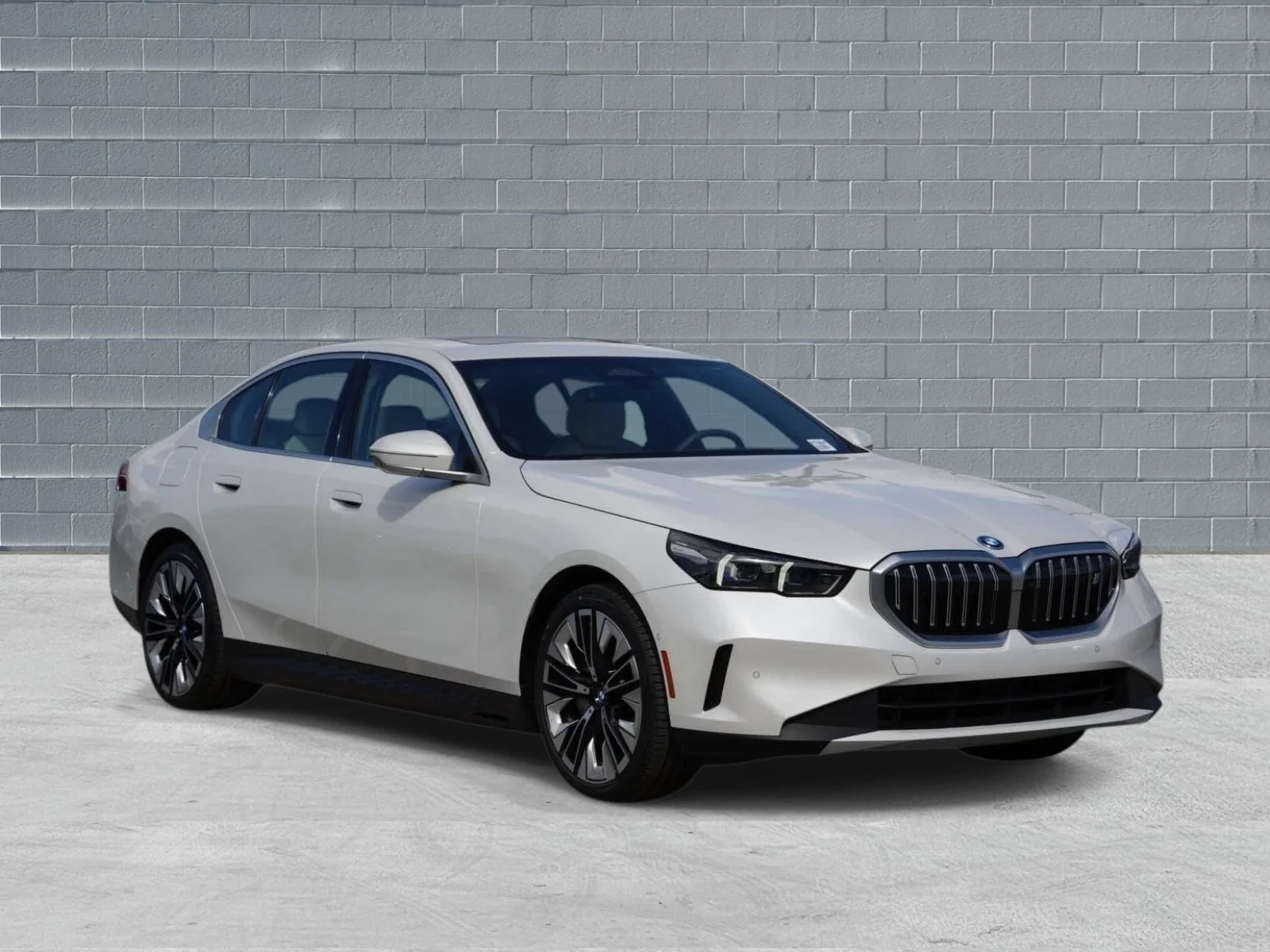 2024 BMW i5