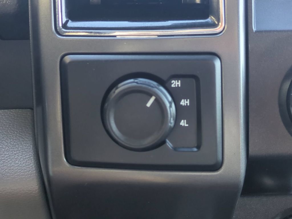 2020 Ford F-150 XLT - Photo 26