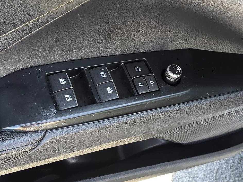 Used 2018 Celestial Silver Metallic Toyota XSE image 15