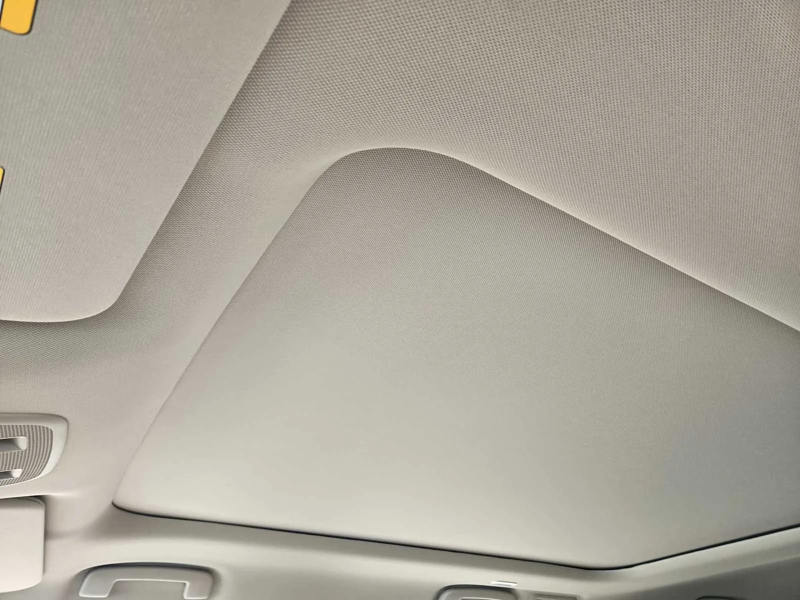 New 2026 RADIANT WHITE INFINITI Luxe 2WD image 19