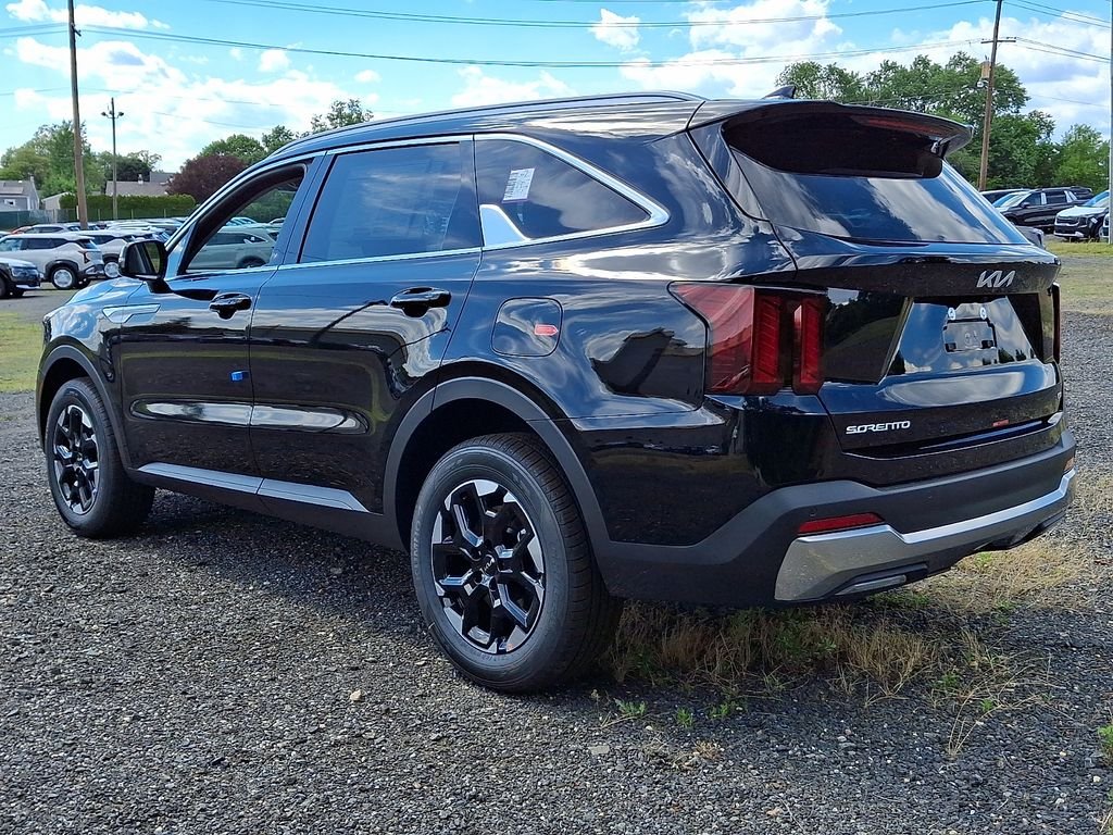 New 2026 Ebony Black Kia S image 3