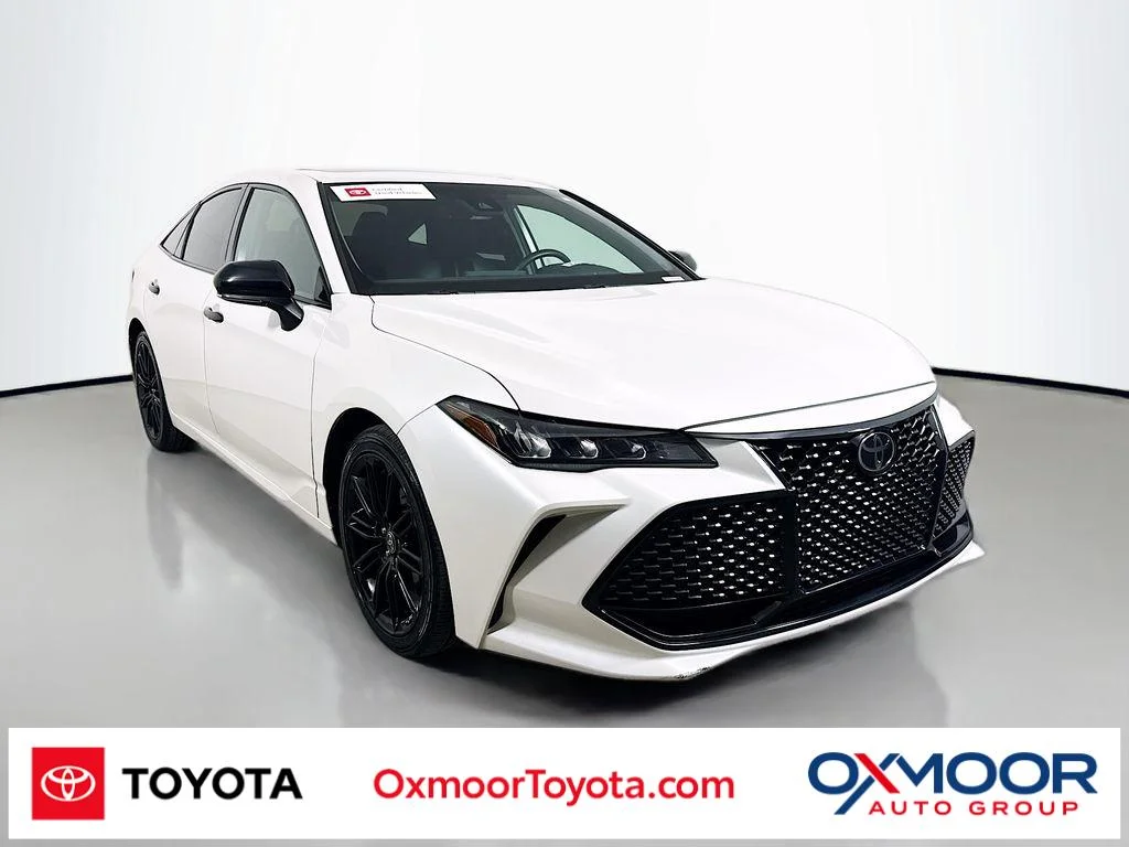 2021 Toyota Avalon XSE Nightshade's photo