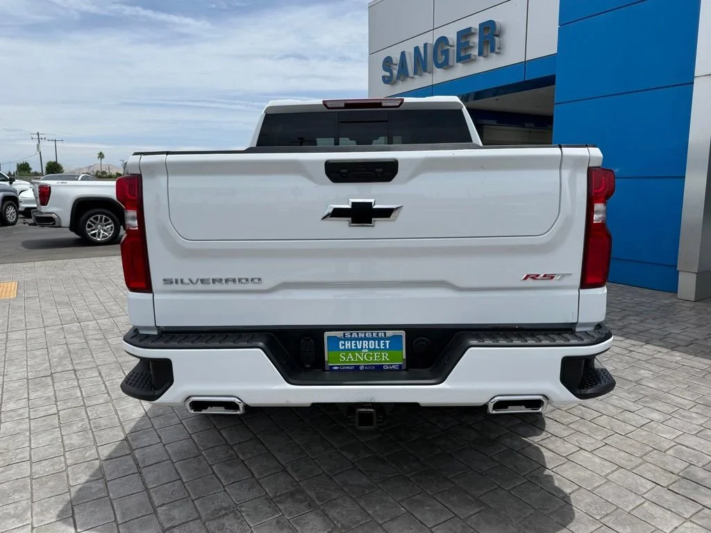 New 2026 Onyx Black GMC Elevation image 9