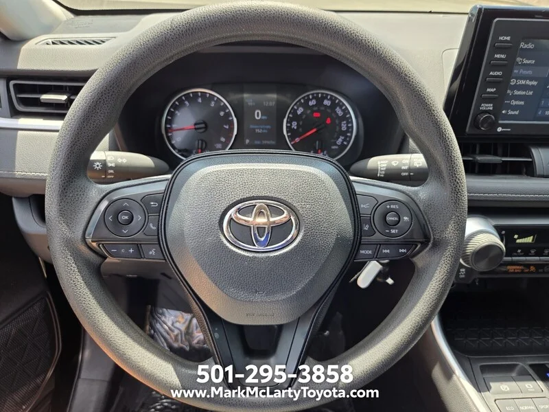 Used 2020 Midnight Black Metallic TOYOTA LE FWD image 26