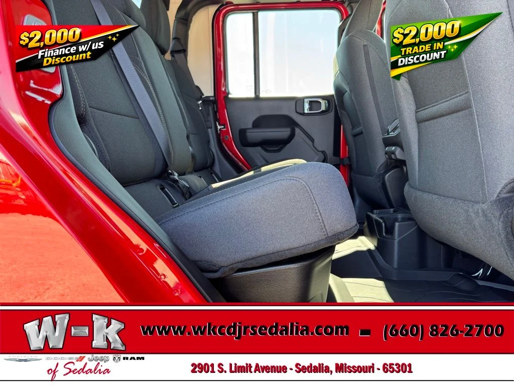2025 Jeep Gladiator Willys - Photo 29