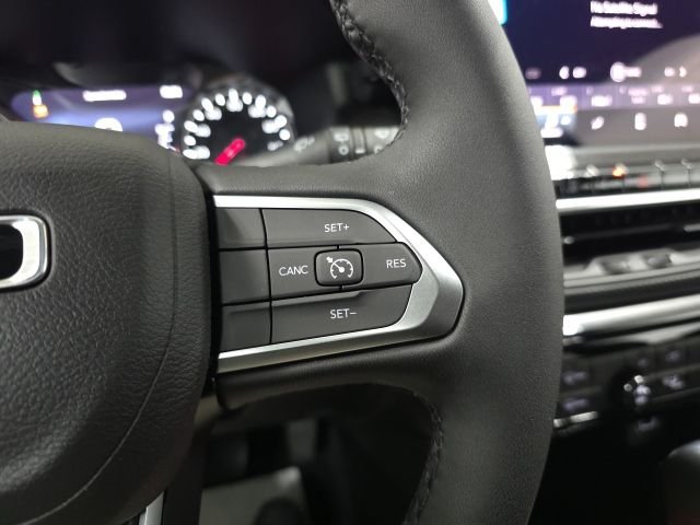 New 2026 Fathom Blue Pearl Coat Jeep Latitude image 26