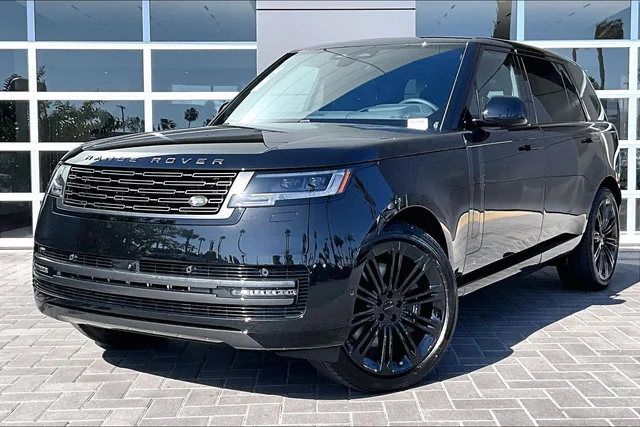 2026 Land Rover Range Rover SE