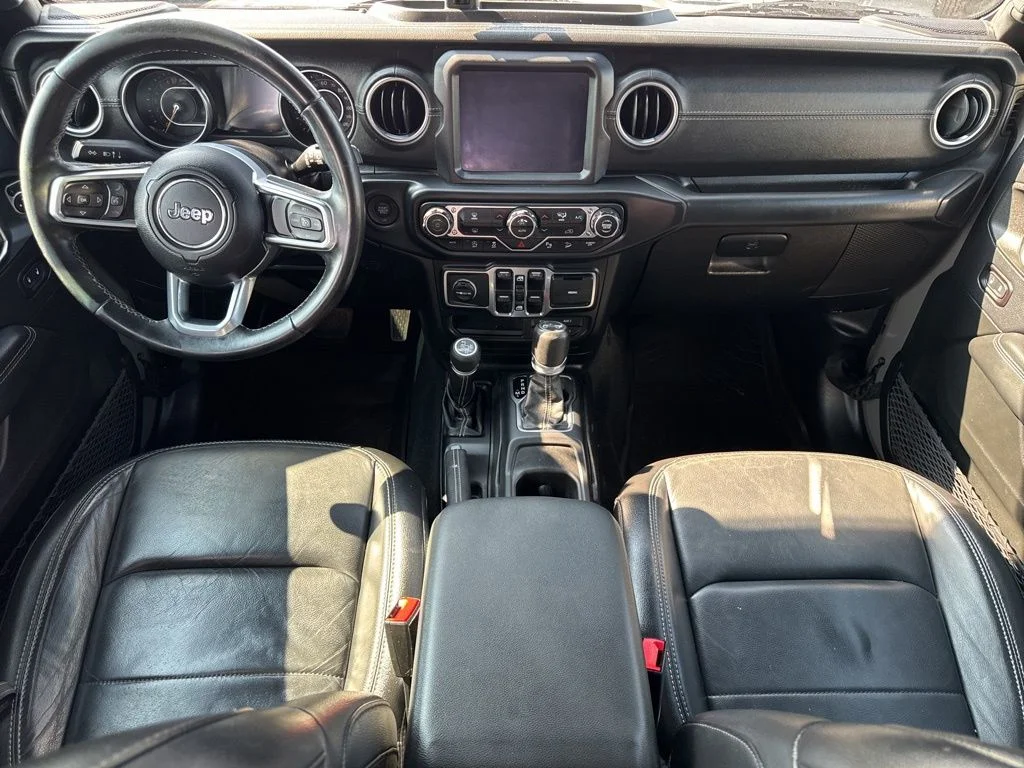 Used 2018 Gray Jeep Unlimited Sahara image 28