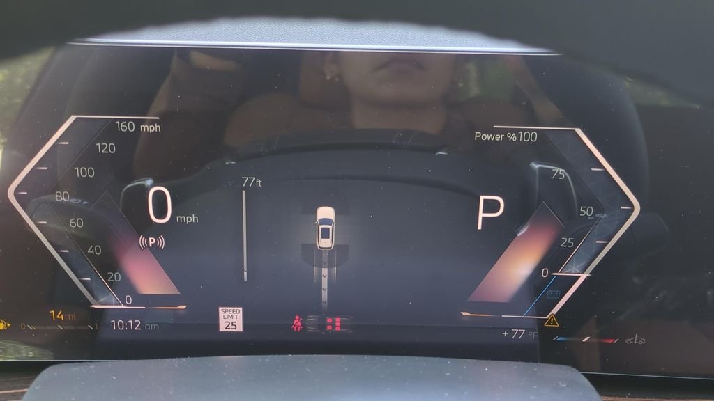 New 2026 Alpine White BMW sDrive40i image 23