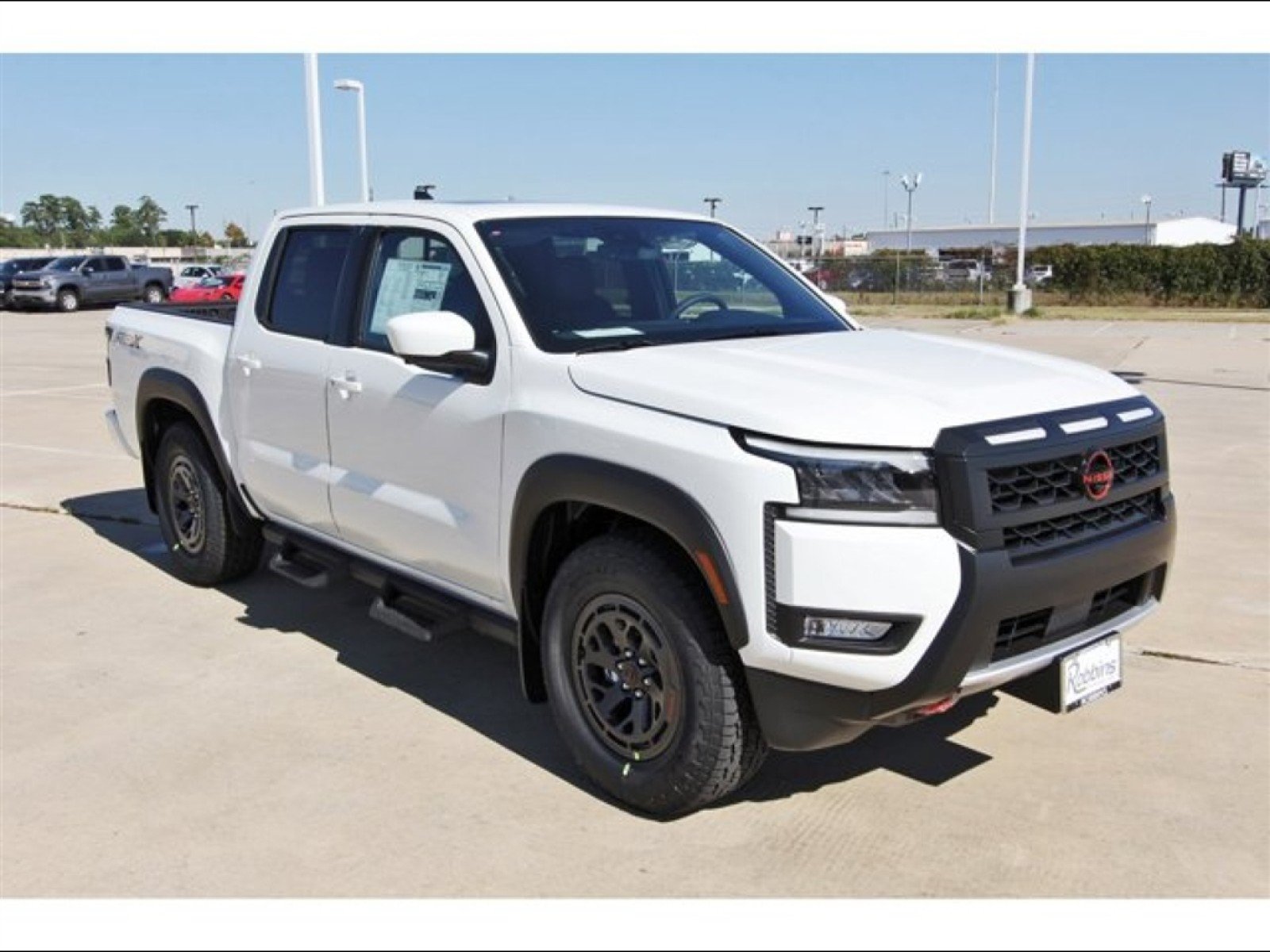 2026 Nissan Frontier Crew Cab PRO-X® - 4