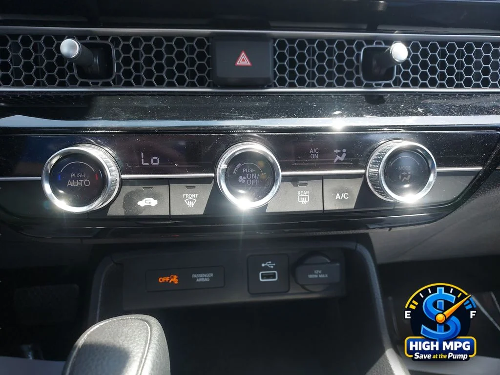 Used 2023  Honda LX image 19