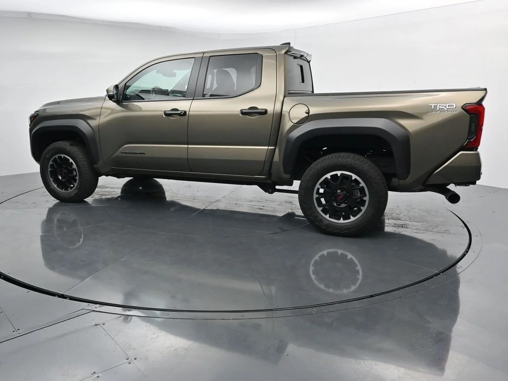 Used 2026  Toyota TRD Off-Road image 5